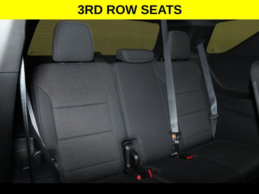 Used 2024 Chevrolet Traverse LT FWD image 11