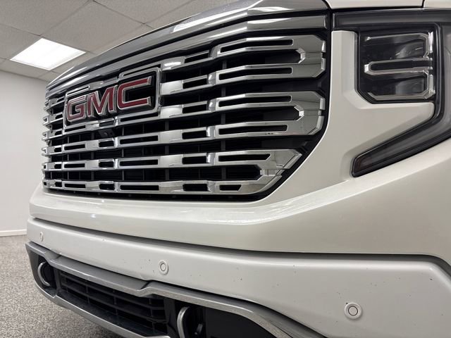Used 2024 GMC Sierra 1500 Denali w/ Denali Reserve Package image 22