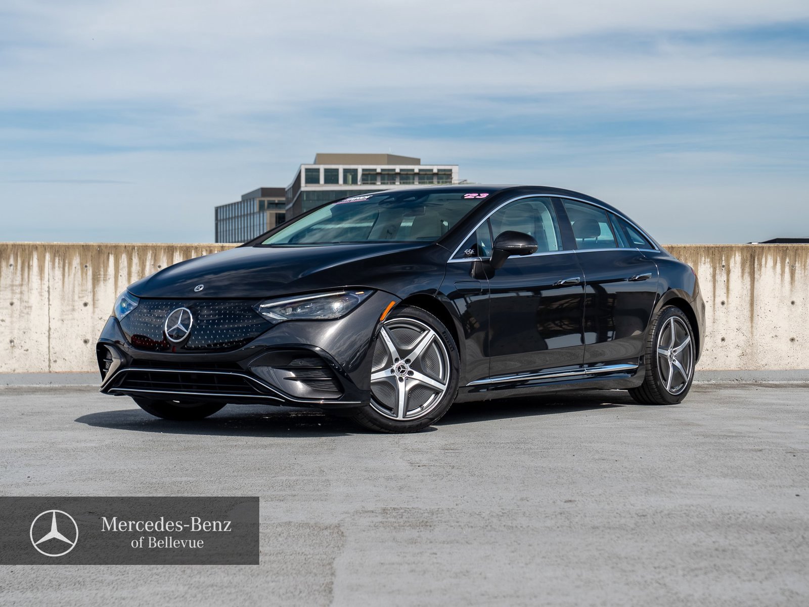 Used 2023 Mercedes-Benz EQE 500 4MATIC Sedan image 1