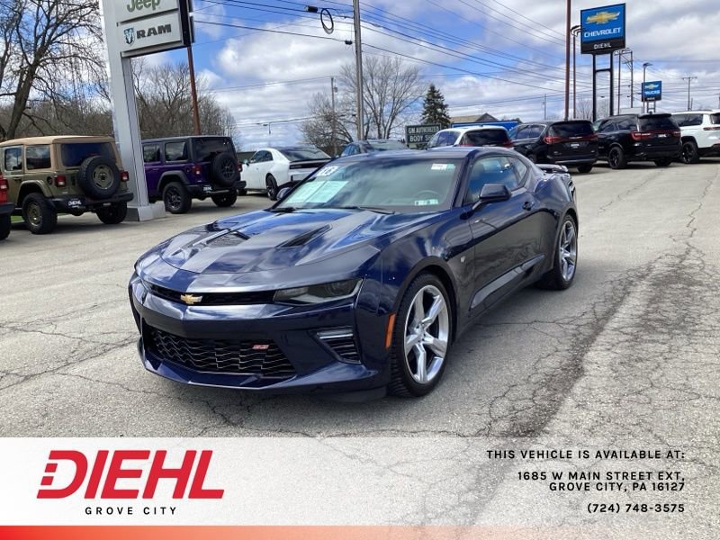 Used 2016 Chevrolet Camaro SS RWD image 3