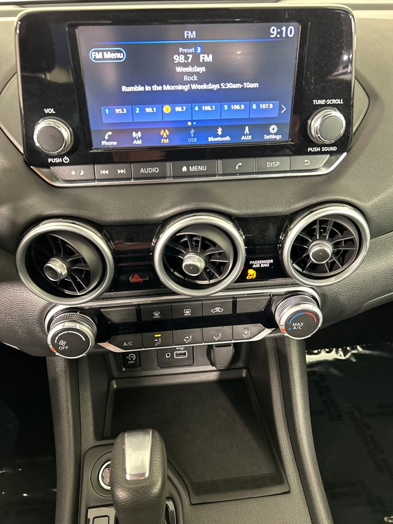 Used 2024 Nissan Sentra S image 14