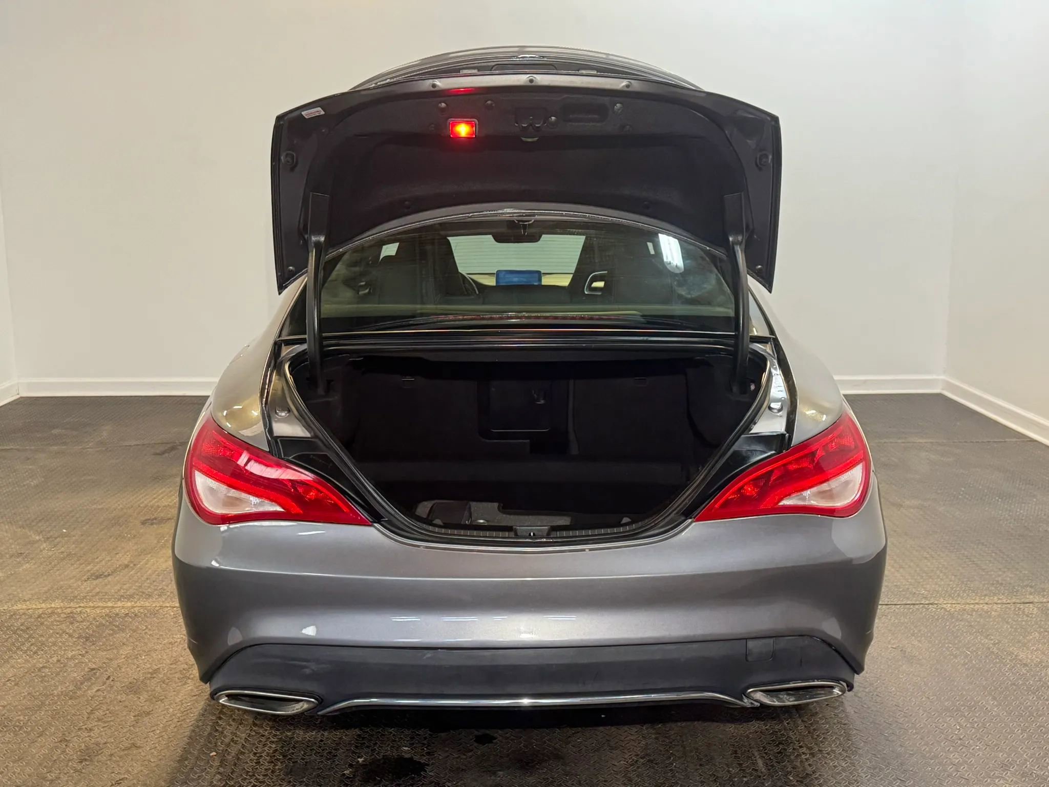 Used 2017 Mercedes-Benz CLA 250 4MATIC image 26