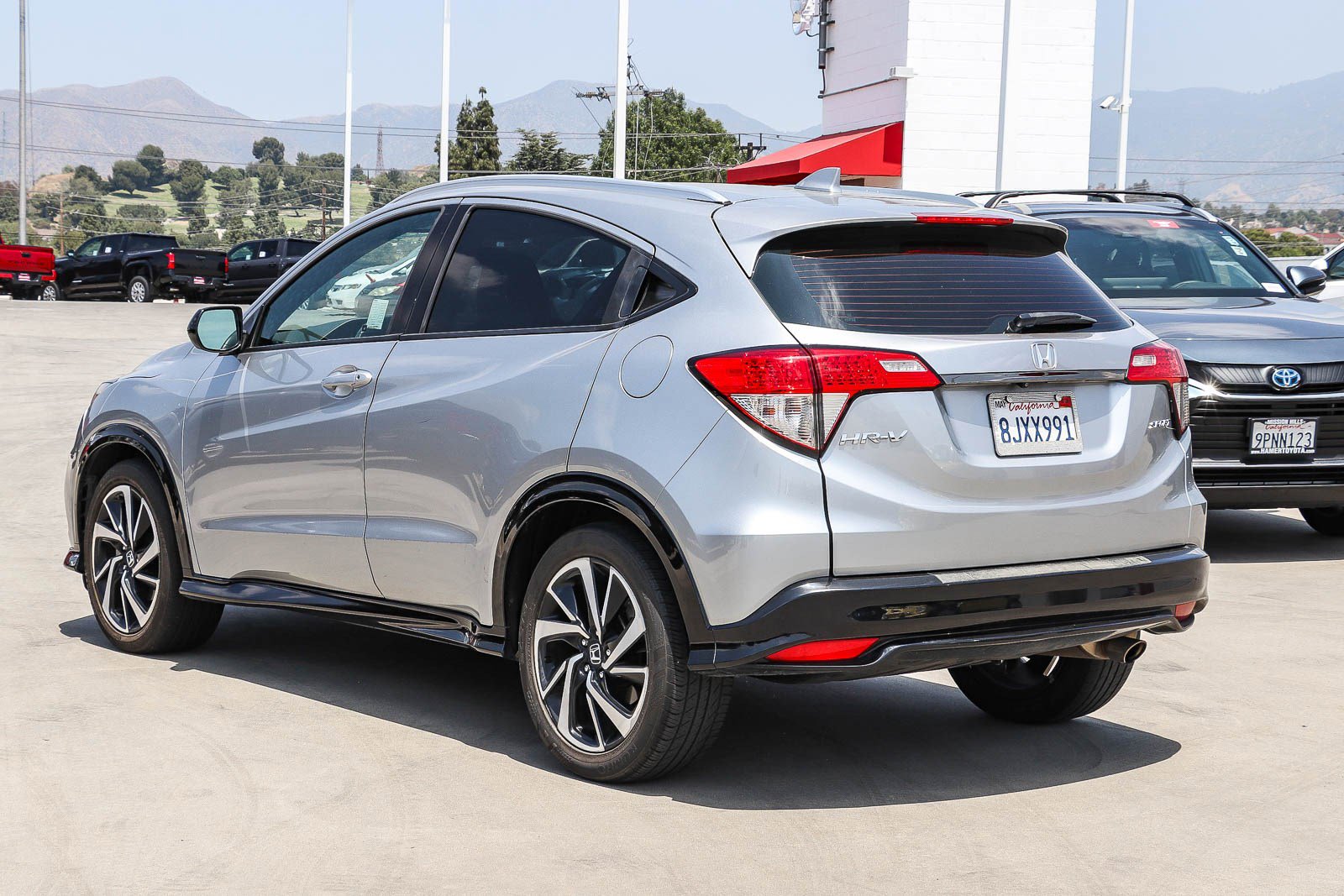 Used 2019 Honda HR-V Sport image 5