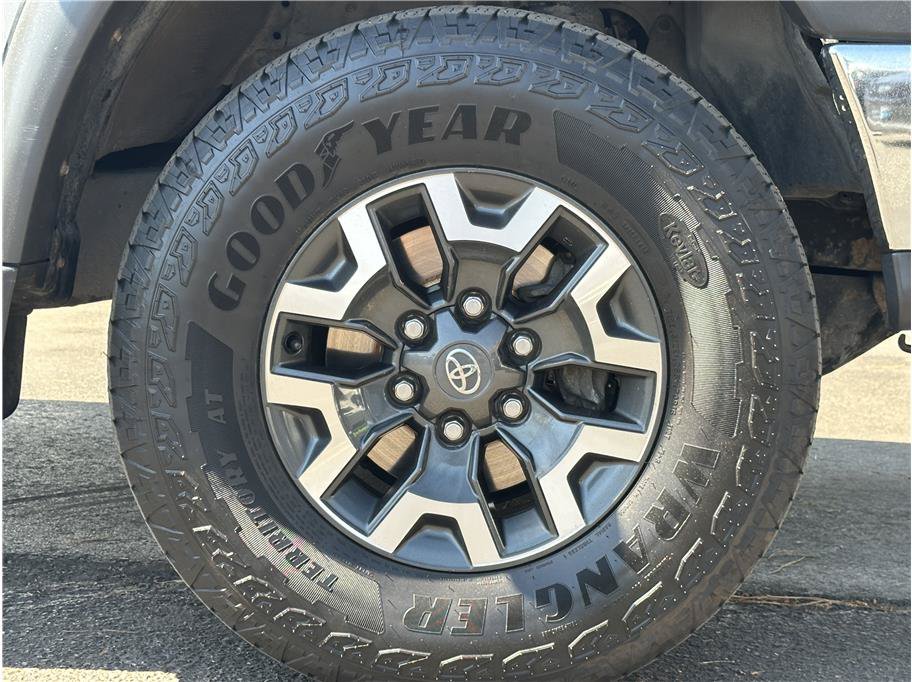 Used 2002 Toyota Tundra SR5 AWD/4WD image 26