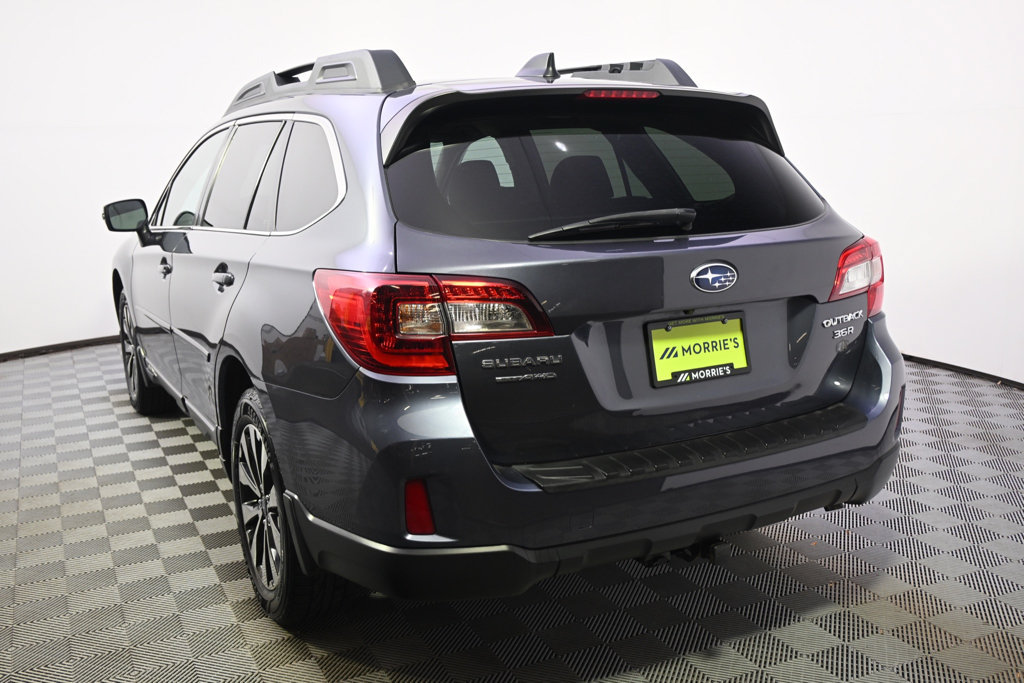 Used 2016 Subaru Outback 3.6R Limited AWD/4WD image 4