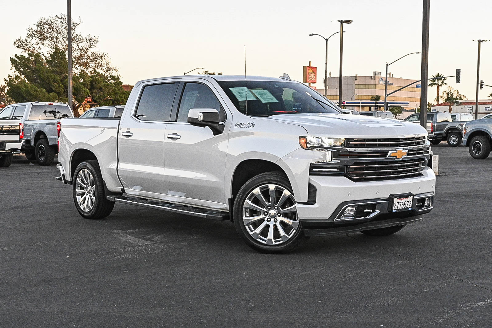 Used 2019 Chevrolet Silverado 1500 High Country image 1