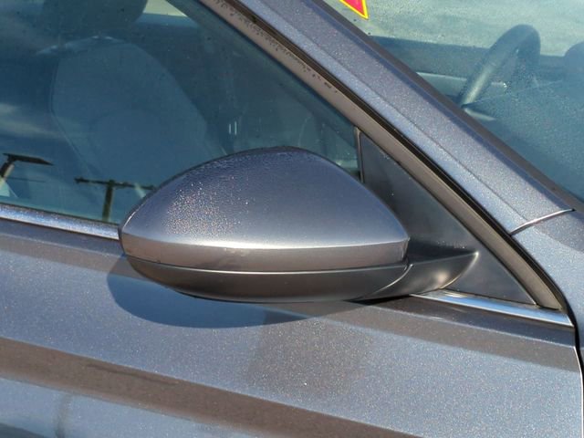 Used 2025 Volkswagen Jetta SE image 11