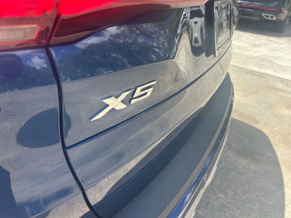 Used 2022 BMW X5 xDrive40i w/ Premium Package AWD/4WD image 30