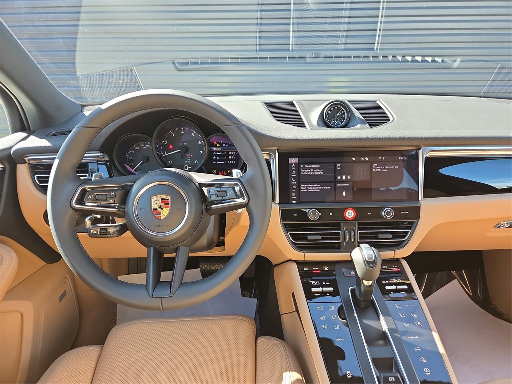 New 2026 Porsche Macan image 8