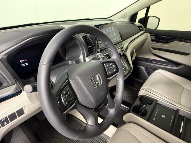 Used 2026 Honda Odyssey Touring image 16