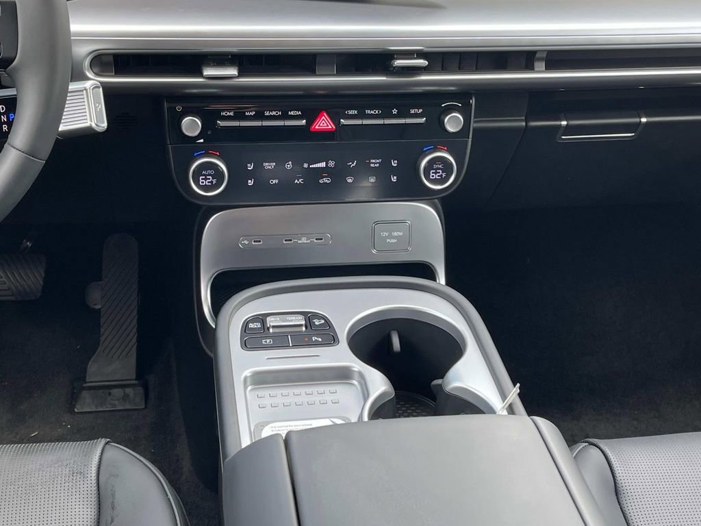 New 2026 Hyundai Ioniq 9 SEL image 24