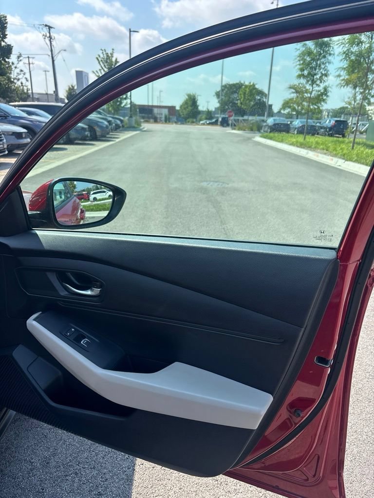 Used 2025 Honda Accord LX image 8