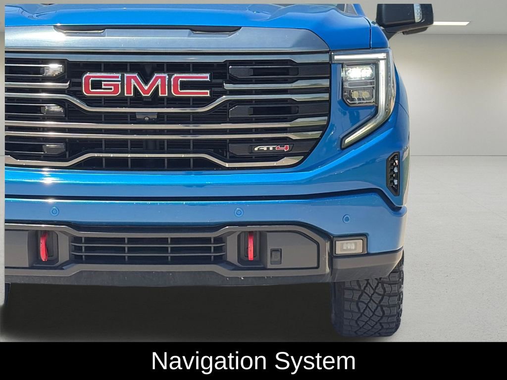 Used 2023 GMC Sierra 1500 AT4 w/ AT4 Premium Package AWD/4WD image 3