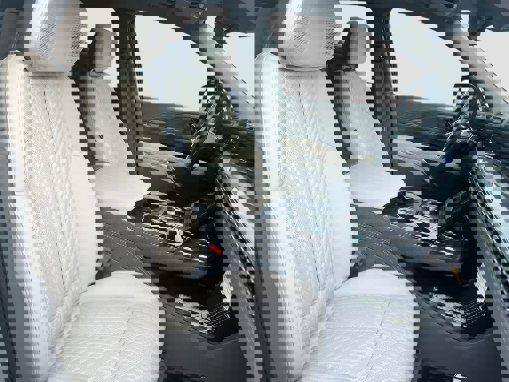 New 2026 Cadillac Escalade IQ Sport 1 w/ LPO, ONYX Package image 31