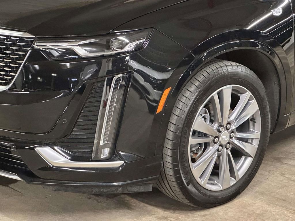 Used 2024 Cadillac XT6 Premium Luxury AWD/4WD image 10