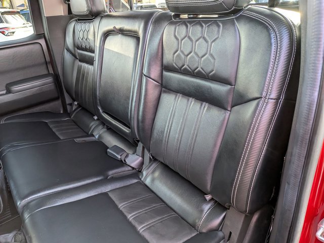 Used 2022 Nissan Frontier SV w/ SV Premium Package RWD image 16