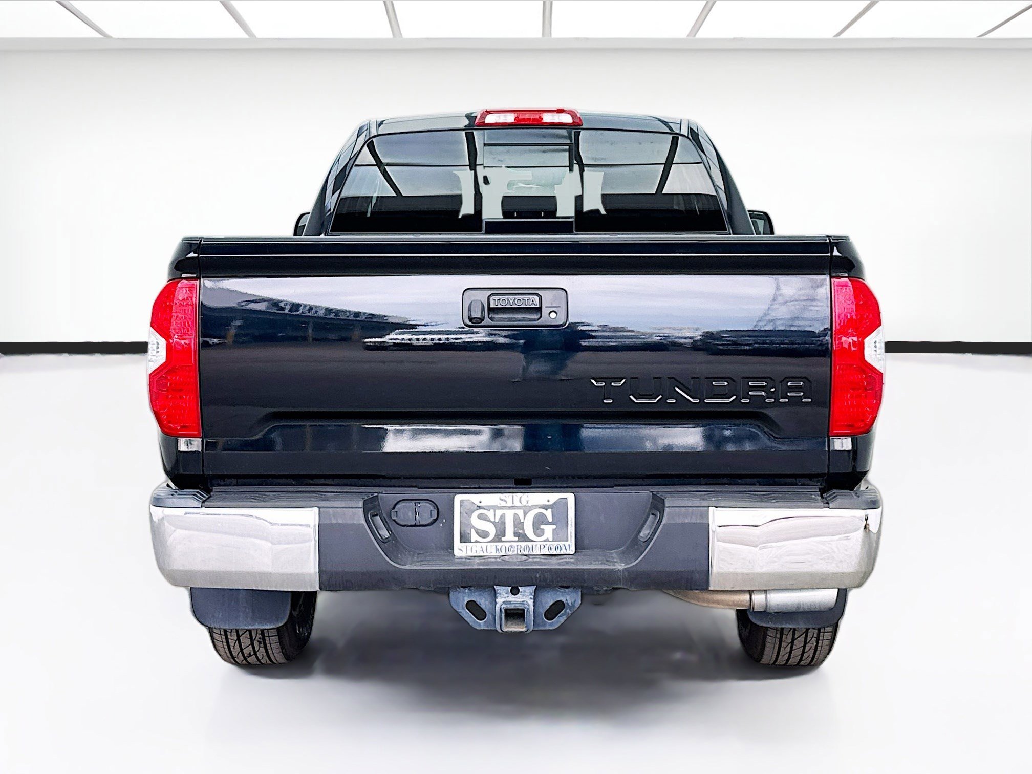 Used 2018 Toyota Tundra SR5 image 5