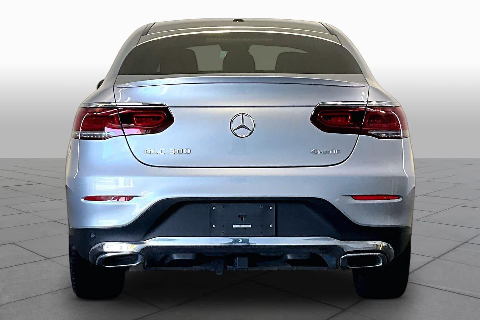 Used 2023 Mercedes-Benz GLC 300 4MATIC Coupe image 5