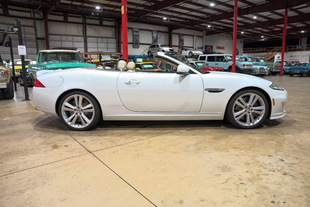 Used 2014 Jaguar XKR R RWD image 10