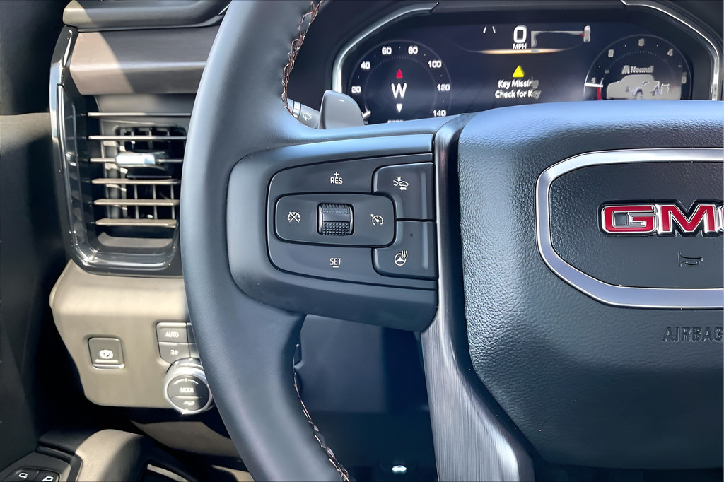 Used 2025 GMC Sierra 1500 AT4 w/ AT4 Premium Package AWD/4WD image 10
