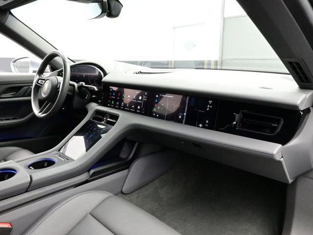 Used 2024 Porsche Taycan 4S AWD/4WD image 18