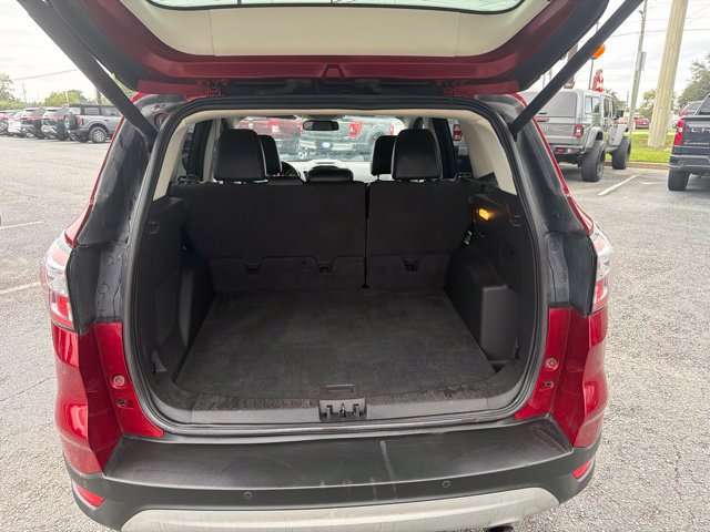 Used 2017 Ford Escape Titanium w/ Equipment Group 301A AWD/4WD image 9