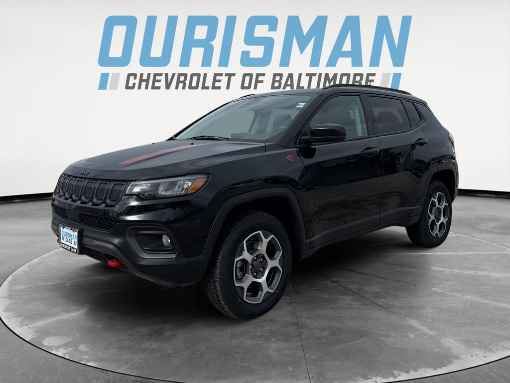 Used 2022 Jeep Compass Trailhawk w/ Sun and Sound Group image 2