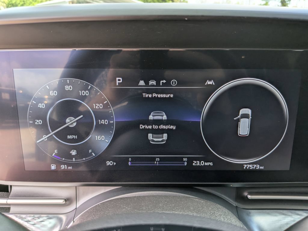 Certified 2024 Kia Carnival SX Prestige FWD image 36