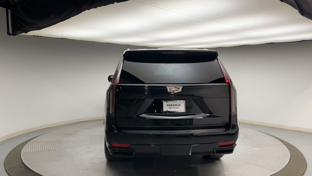 Used 2021 Cadillac Escalade Sport Platinum w/ Heavy-Duty Trailer Package AWD/4WD image 3