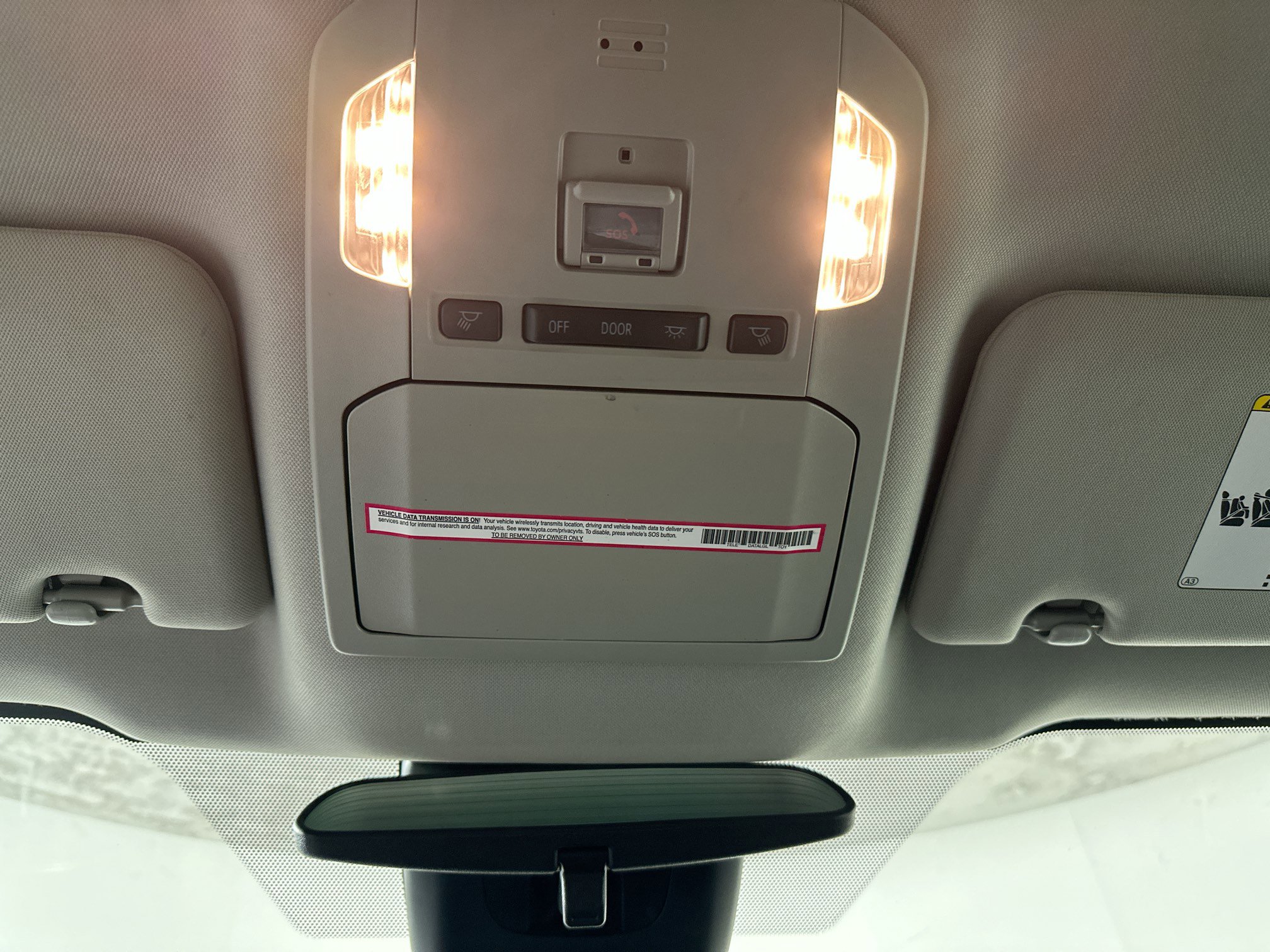 Used 2023 Toyota Highlander L image 18