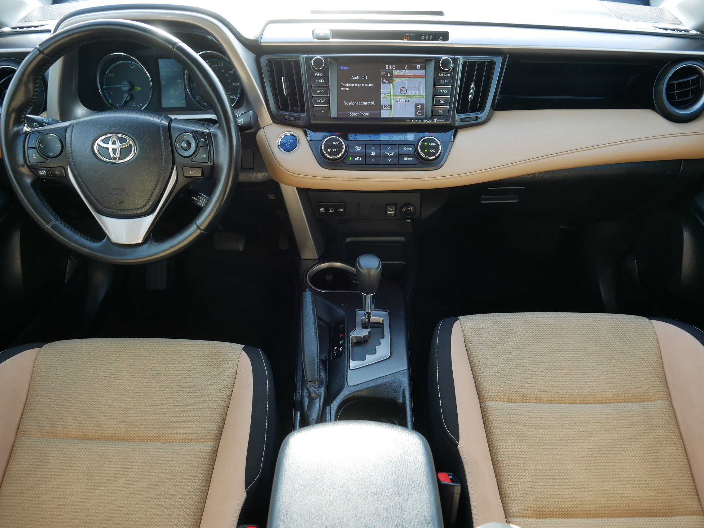 Used 2018 Toyota RAV4 XLE w/ Convenience Package AWD/4WD image 10