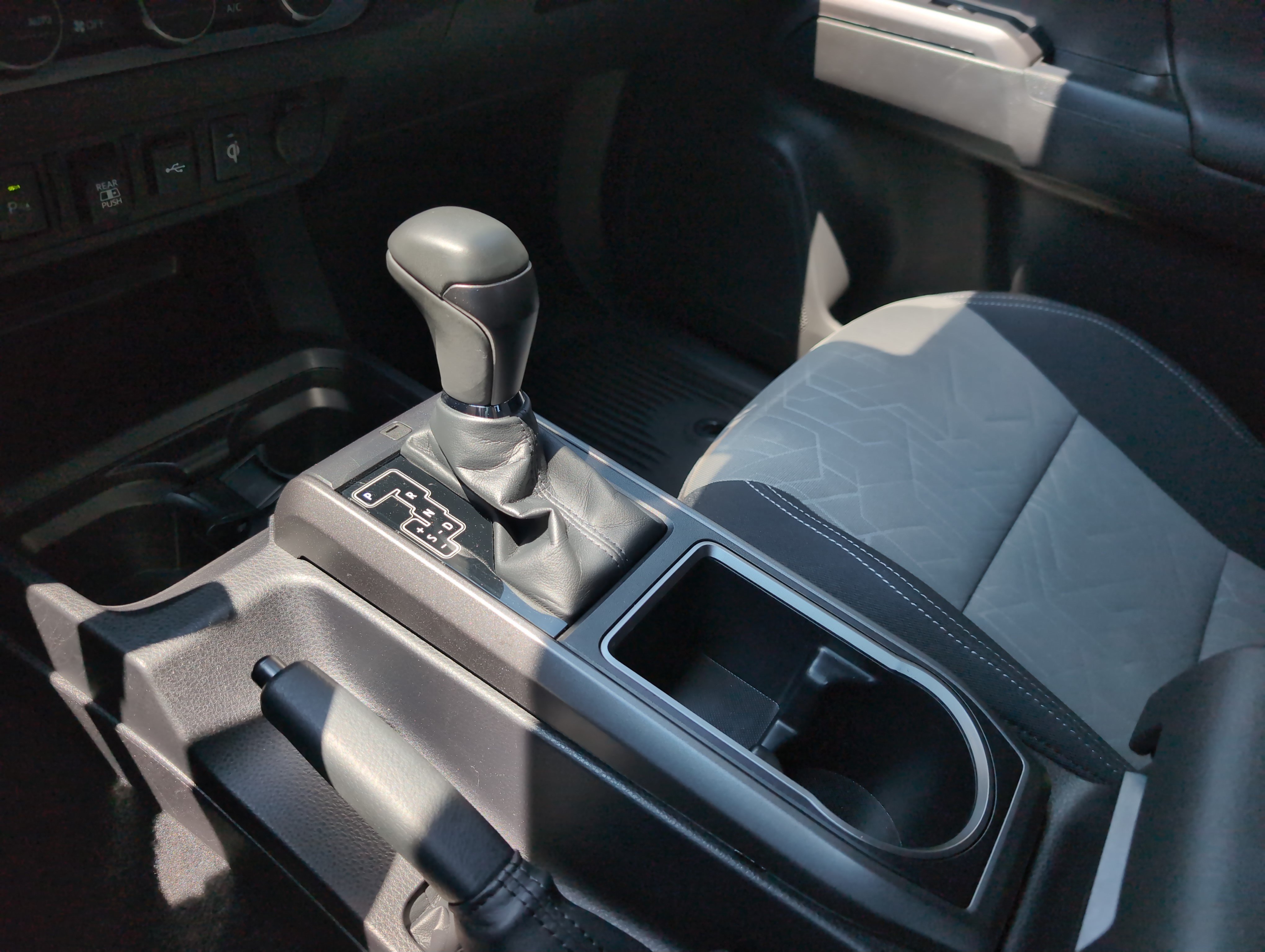 Certified 2023 Toyota Tacoma TRD Off-Road w/ Advanced Technology Package AWD/4WD image 23