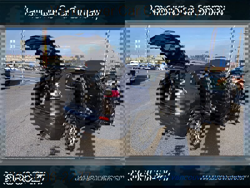 Used 2019 Jeep Cherokee Latitude Plus w/ Cold Weather Group image 28