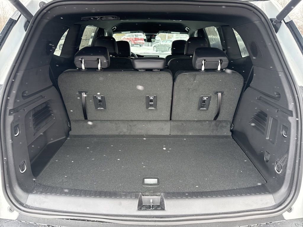 New 2026 GMC Acadia Elevation w/ Elevation Premium Package image 13