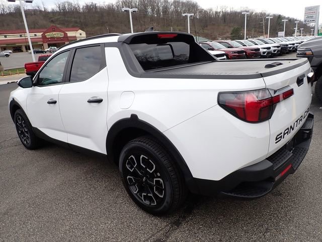 Used 2023 Hyundai Santa Cruz SEL w/ Activity Package image 3