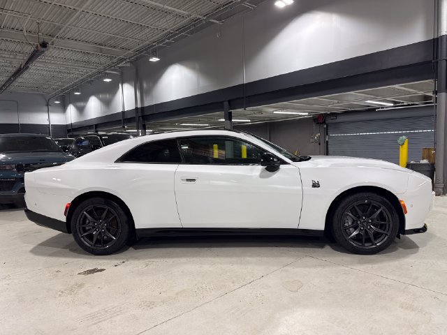 New 2026 Dodge Charger Scat Pack w/ Blacktop Package AWD/4WD image 8