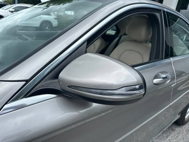 Used 2019 Mercedes-Benz C 300 Sedan image 11