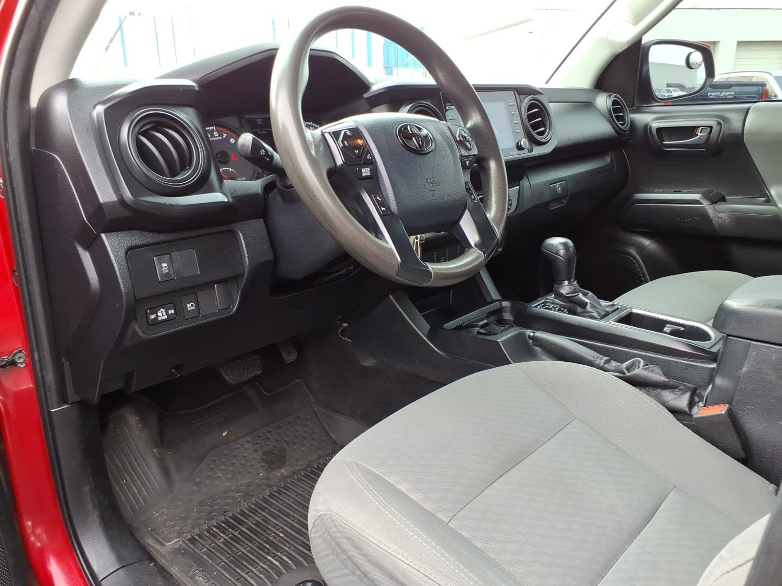 Used 2020 Toyota Tacoma SR AWD/4WD image 13