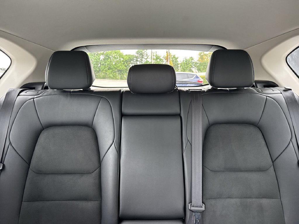 Used 2021 MAZDA CX-5 Touring FWD image 18