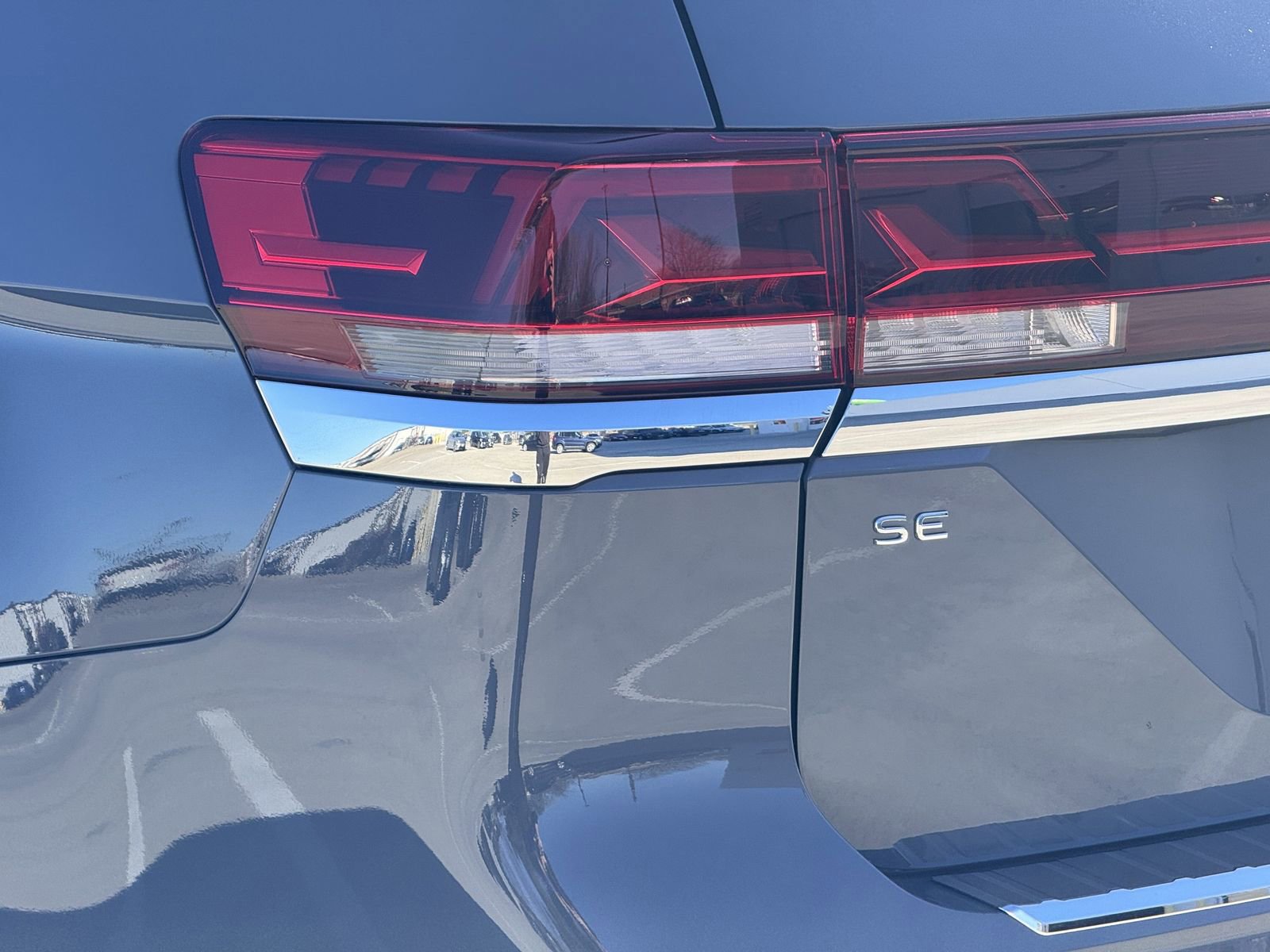 New 2026 Volkswagen Atlas SE image 10