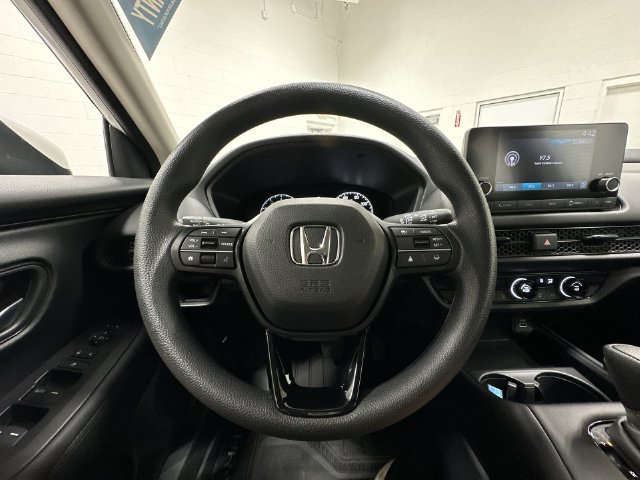 Used 2025 Honda HR-V LX image 13