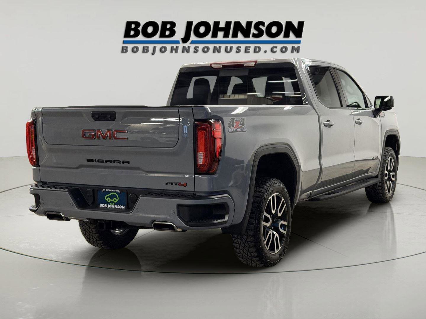 Certified 2024 GMC Sierra 1500 AT4 w/ AT4 Premium Package AWD/4WD image 3