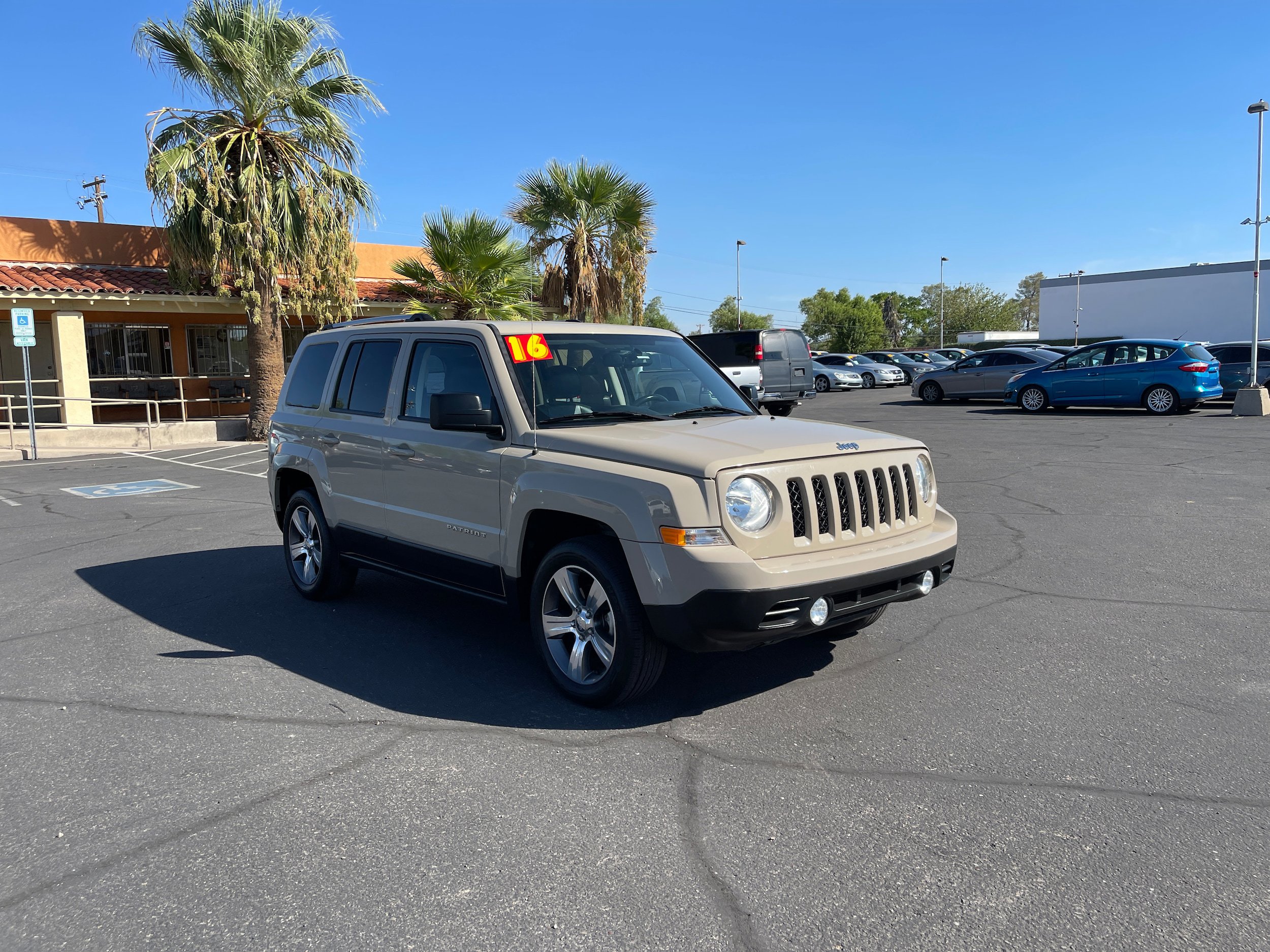 Used 2016 Jeep Patriot High Altitude FWD image 7