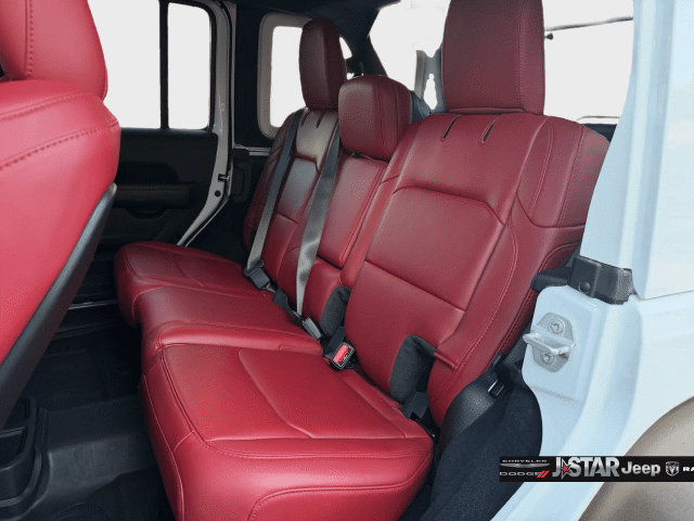 Used 2024 Jeep Wrangler Unlimited Rubicon 392 AWD/4WD image 24