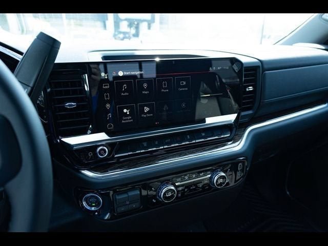 New 2026 GMC Sierra 2500 SLE w/ Preferred Package AWD/4WD image 15