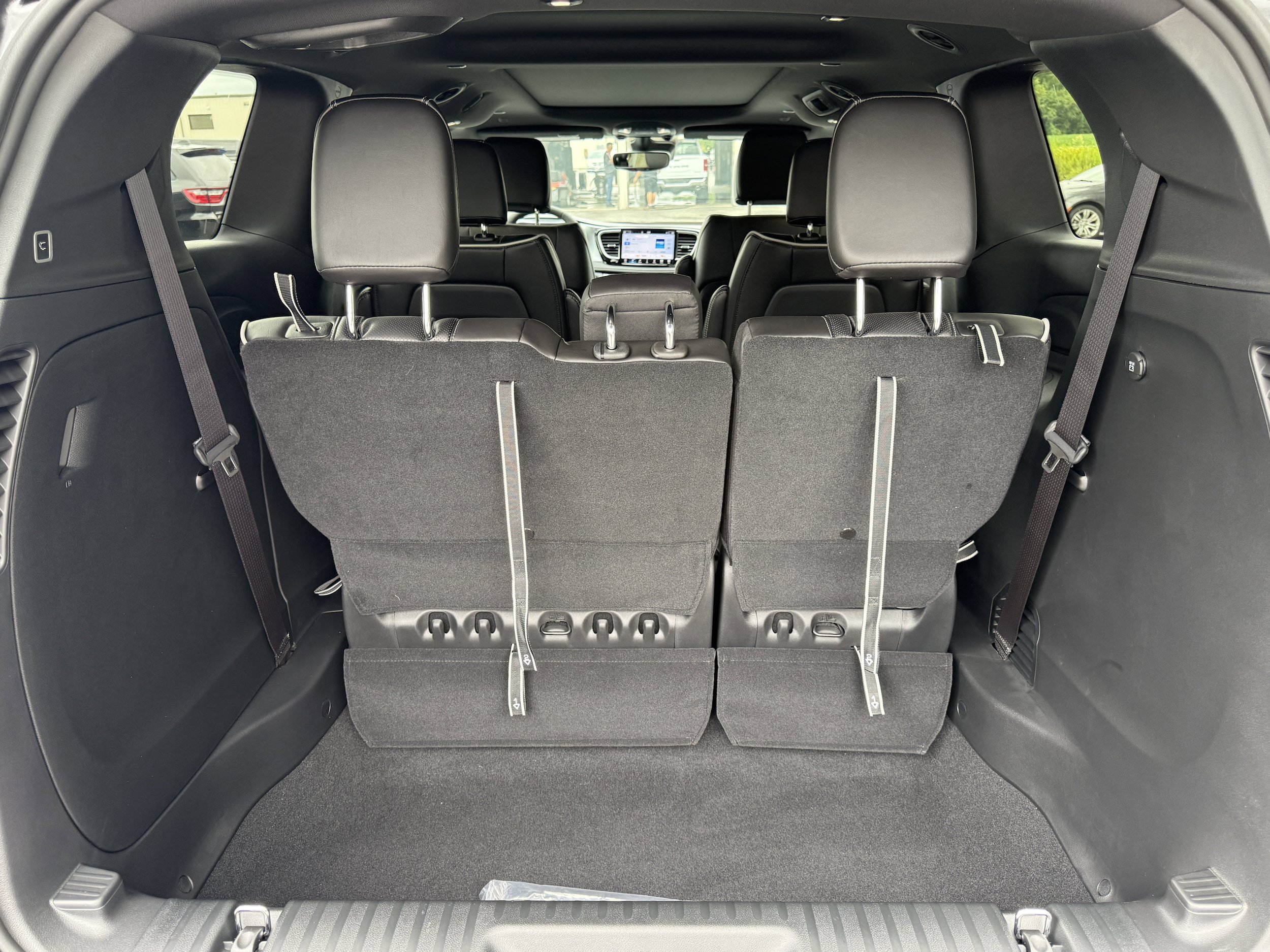 New 2026 Chrysler Pacifica Limited w/ S Appearance Package FWD image 7