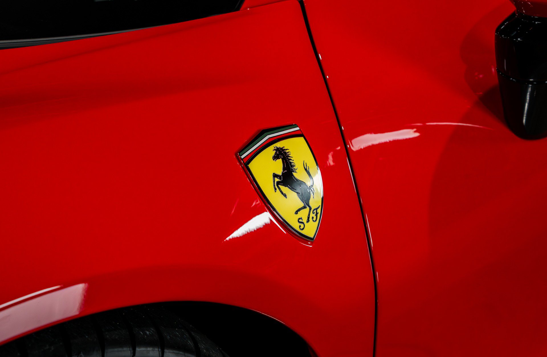 Used 2023 Ferrari SF90 Stradale AWD/4WD image 21
