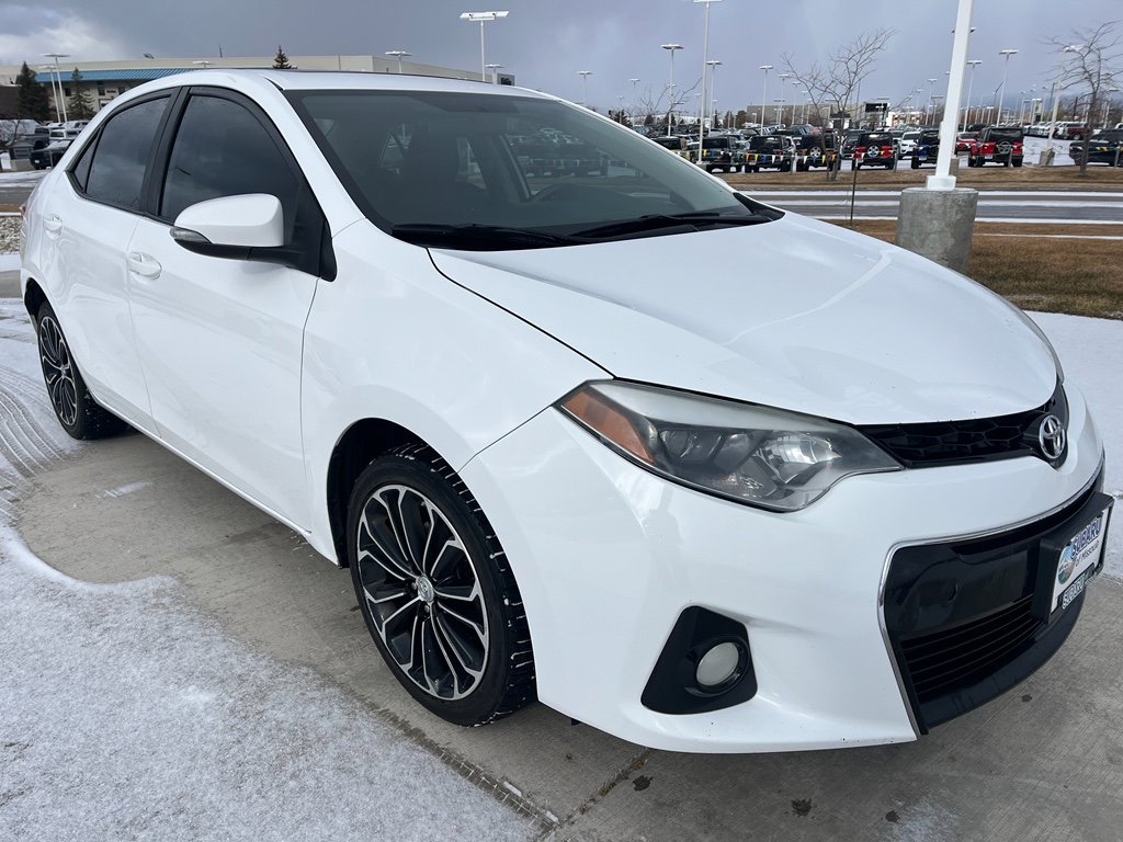 Used 2015 Toyota Corolla S image 3