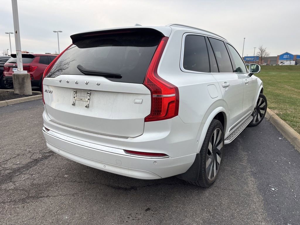 Used 2023 Volvo XC90 T8 Ultimate image 11