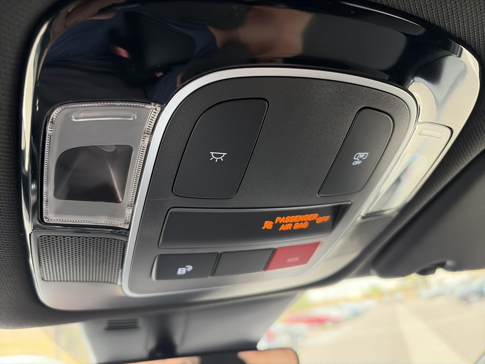 Certified 2025 Hyundai Santa Cruz SE AWD/4WD image 17